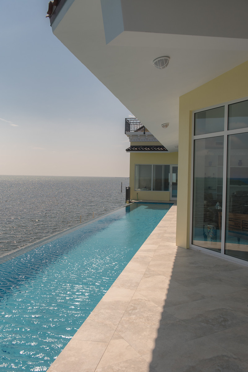 Islamorada Infinity Pool